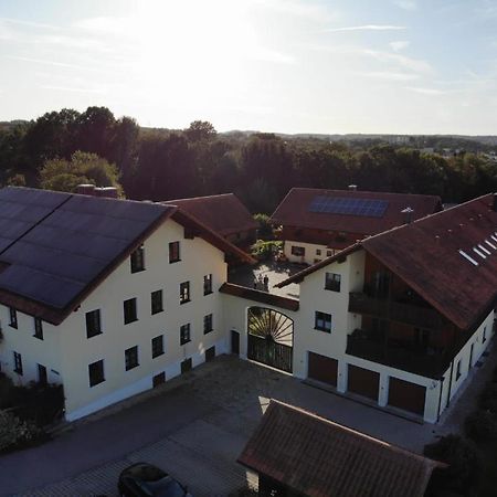 Schoenauerhof- Urlaub Im Gruenen Aber Doch In Der Stadt Passau Exterior photo
